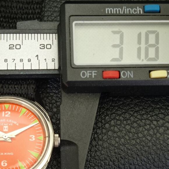 Vintage 1978 Favre Leuba Manual Mens Silver Watch W/Leather Strap - Picture 7 of 9